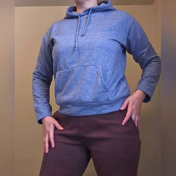 L.L.Bean hooded pullover sweater. Kangaroo pocket, long sleeve. Size LG. - Picture 1 of 7